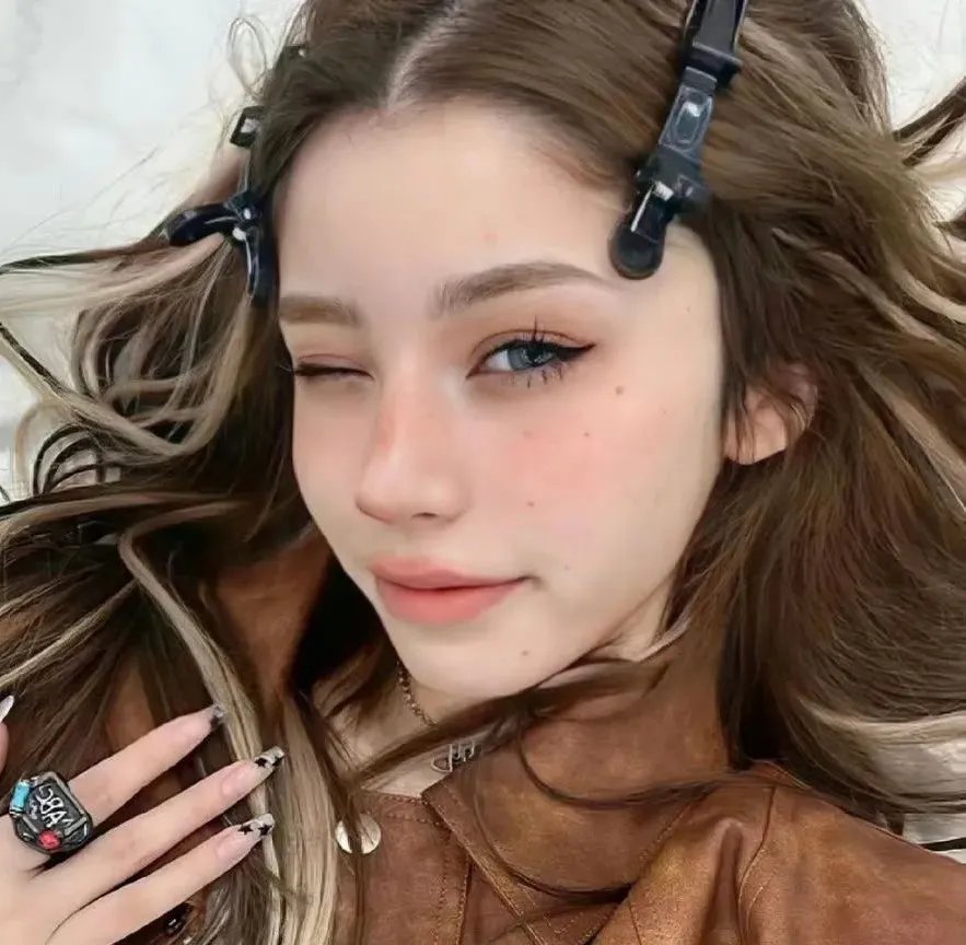 惊马奔逃